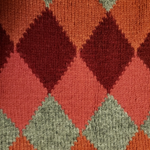 Vintage Hand Made V-Neck Sweater - Picture 5 of 5